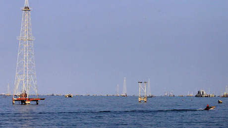 Venezuela dice que podría vender a Rusia u otros países el petróleo destinado a EE.UU.