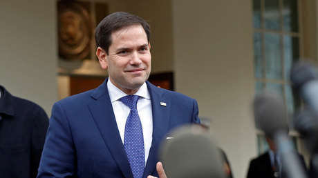 "La astilla en el ojo del hermano": Marco Rubio cita en Twitter un versículo de la Biblia y la red se burla de él