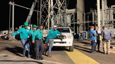 FOTOS: La recuperación de la hidroeléctrica de Guri tras el "criminal ataque" contra sistema eléctrico venezolano