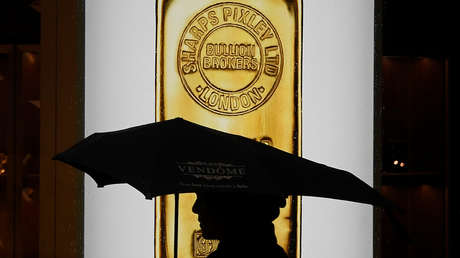 Rusia continúa acumulando oro y podría comenzar a importarlo