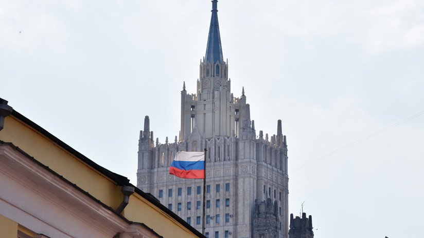 Cancillería rusa: El arresto de Assange se hizo con un desdén absoluto a la dignidad humana