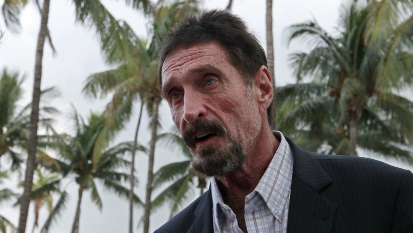 McAfee planea revelar la identidad del mítico 'Satoshi Nakamoto', padre del bitcóin