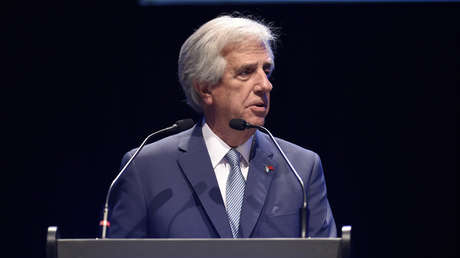 Tabaré Vázquez destituye a la cúpula del Ministerio de Defensa y a jefes del Ejército