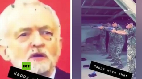 VIDEO: Soldados británicos balean un cartel del principal opositor de Theresa May