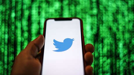 Twitter 'cierra el pico' a París y veta su campaña a favor del voto, porque así lo exige una ley francesa