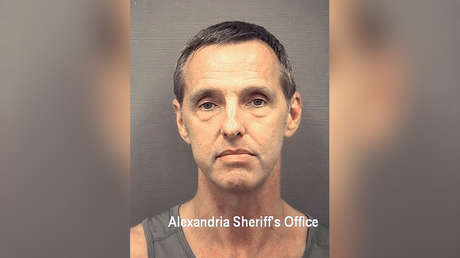 Una deuda de 230.000 dólares y un mensaje en LinkedIn: El exagente de la CIA que espiaba para China