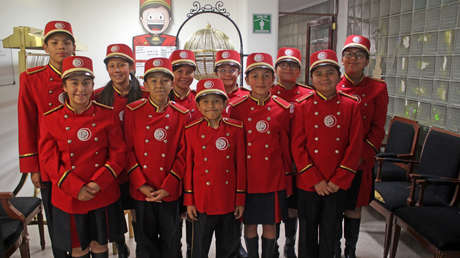 VIDEO: Los Niños Gritones, las voces de la fortuna entre los mexicanos