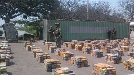 Colombia responde a las críticas de Trump sobre la droga: "Bajamos la producción pero EE.UU. tiene que bajar el consumo"