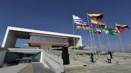 Argentina abandona la Unasur por su "alto contenido ideológico"