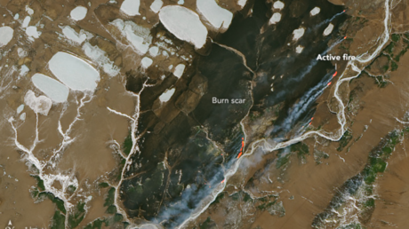 La NASA compara un continente de 'Juego de Tronos' con un incendio forestal rodeado de hielo en el norte de Rusia