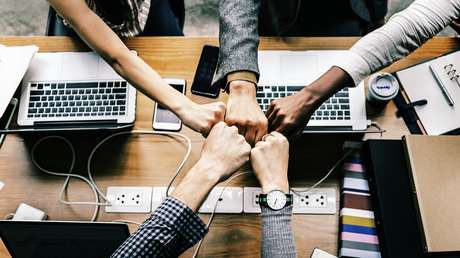 "Netflix anticapitalista": Lanzan un servicio de 'streaming' con contenido para la clase trabajadora