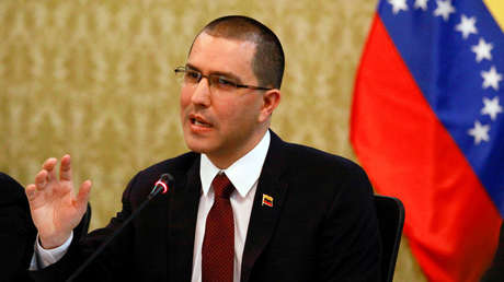 Venezuela tilda de ilegales las sanciones impuestas por Canadá contra 43 personas cercanas al presidente Maduro 