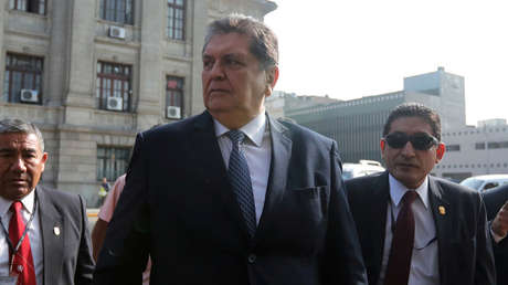 Fallece el expresidente peruano Alan García tras dispararse en la cabeza cuando iba a ser detenido