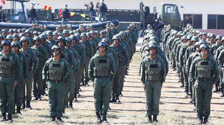 Experto en derecho internacional señala un posible pretexto para una intervención militar en Venezuela