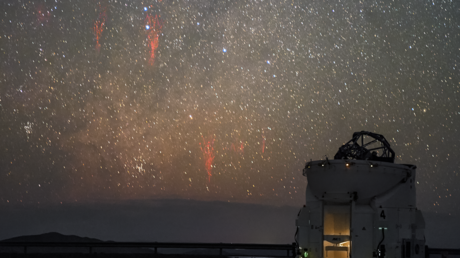 FOTOS: Captan a unas peculiares medusas iluminando el cielo tras una tormenta en EE.UU.