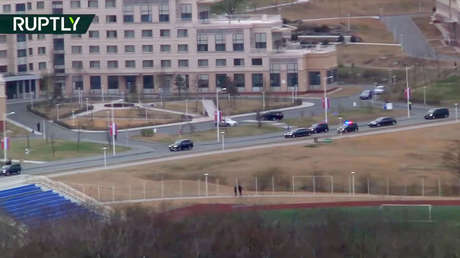 VIDEO: Graban el cortejo de Kim Jong-un a su llegada a Vladivostok