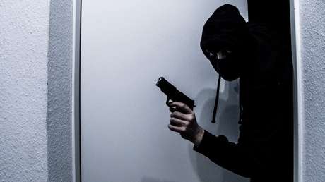 Dueño de un restaurante de comida rápida robó casas de millonarios londinenses durante una década