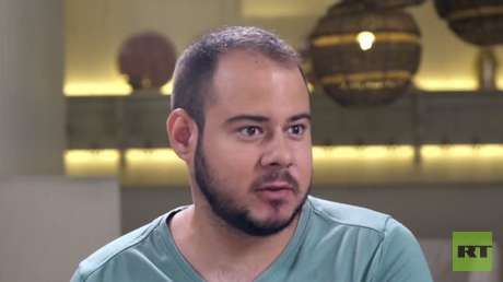 Detienen en España al rapero Hasel, condenado por injurias contra la Corona y enaltecimiento del terrorismo