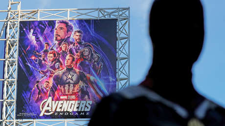 Fanática de Marvel llora tanto al ver el final de 'Endgame' que tuvo que ser llevada de urgencia a un hospital