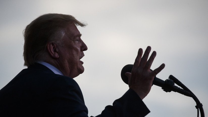 Trump afirma que China "rompió el trato" en el marco de las negociaciones comerciales