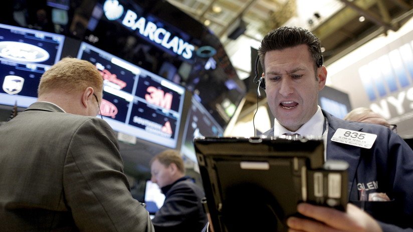 Wall Street abre con caídas por la preocupación sobre las disputas comerciales