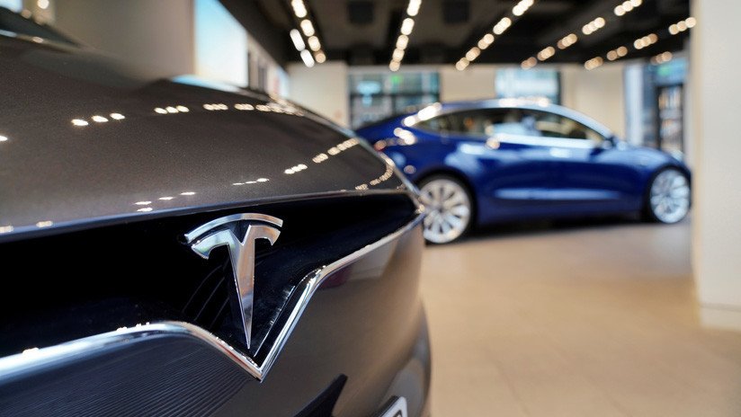 Hallan por vez primera un Tesla Model Y en plena calle (FOTO)