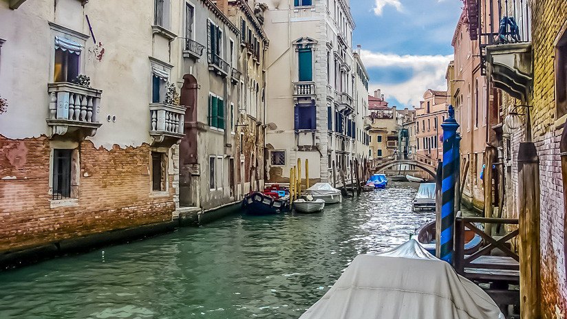 Aparece en un muro de Venecia una pintura "al 99% de Banksy" de cara a la Bienal de Arte