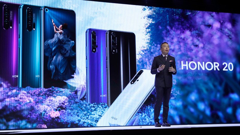 Huawei lanza sus nuevos  teléfonos 'Honor' con cuatro cámaras en medio de la guerra con Google y EE.UU.