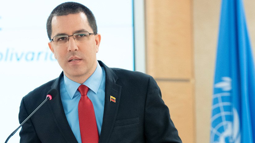 Arreaza: Otro niño venezolano muere por "bloqueo criminal de EE.UU."  a la espera de un trasplante de médula
