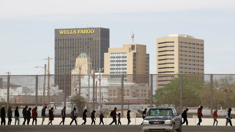 Trump anuncia la imposición de aranceles del 5 % a las mercancías desde México hasta que frene el flujo de migrantes