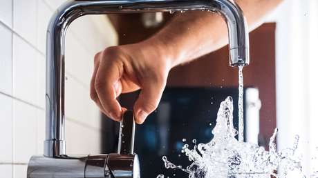 El agua del grifo, posible fuente de unos 15.500 casos de cáncer en California 