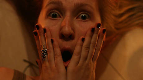 "Parece que vuelvo de la guerra": La emoción de una madre ante la visita por sorpresa de su hijo (VIDEO, FOTO)