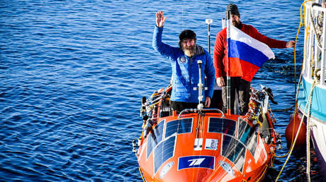 "Cada segundo sabes que puedes morir": Hablamos con el primer remero en atravesar el Pacífico Sur