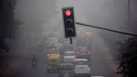 Crean un dispositivo que convierte "cada auto en un bosque" disminuyendo la contaminación (y la energía que utiliza es un misterio)