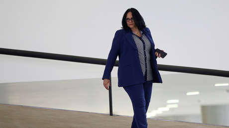 VIDEO: Ministra brasileña insinúa que 'Frozen' convierte a las niñas en lesbianas y la Red se burla de sus palabras