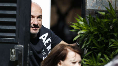 Guaidó afirma que 'liberó' a excomisario vinculado al golpe de 2002 en Venezuela