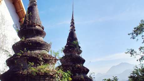 Descubren más de cien misteriosas 'tinajas de los muertos' de 1.000 de años de antigüedad en Laos