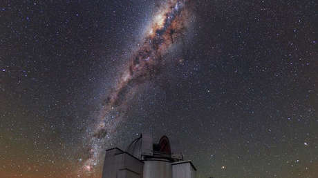 Un misterioso objeto "denso" equivalente a un millón de soles perfora un gran agujero en la Vía Láctea