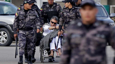 Trasladan a una clínica al recapturado exlíder de las FARC