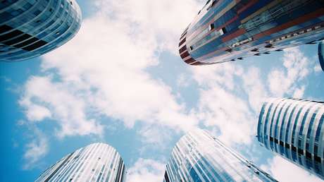 China insta a EE.UU. a "no ir demasiado lejos" en la guerra comercial