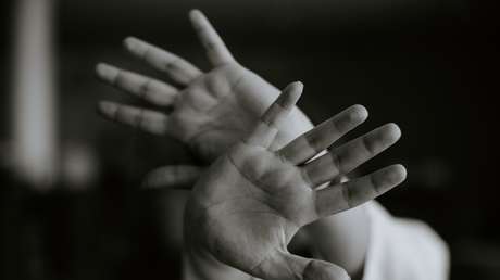 EE.UU.: Una madre grita desesperada al ver cómo secuestran a su hija de 8 años en plena calle (VIDEO)