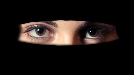 "Ya no quiero ser médico": Investigan a un doctor británico por pedir a una mujer que se quitara el nicab