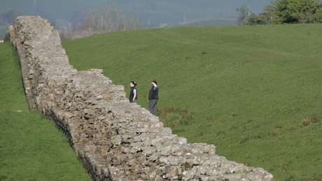 FOTOS: Colapsa la muralla romana que inspiró 'Juego de Tronos' por los turistas que buscan selfis