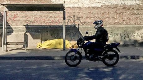 Prenden fuego a dos personas en situación de calle en Buenos Aires, filman el ataque y huyen 
