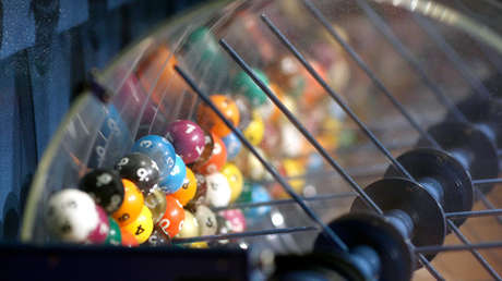 Una australiana anuncia en broma que ganó la lotería y de hecho se convierte en millonaria