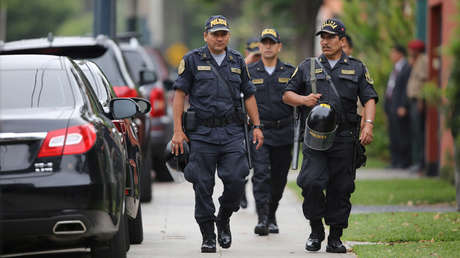 VIDEO: Atacan a una madre peruana frente a sus hijas