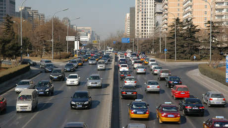 ¿El portal de Narnia?: vehículos desaparecen en una ilusión óptica que desconcierta a la Red (VIDEO)