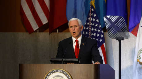 Pence reitera su apoyo a Guaidó en Venezuela "hasta que se restablezca la libertad"