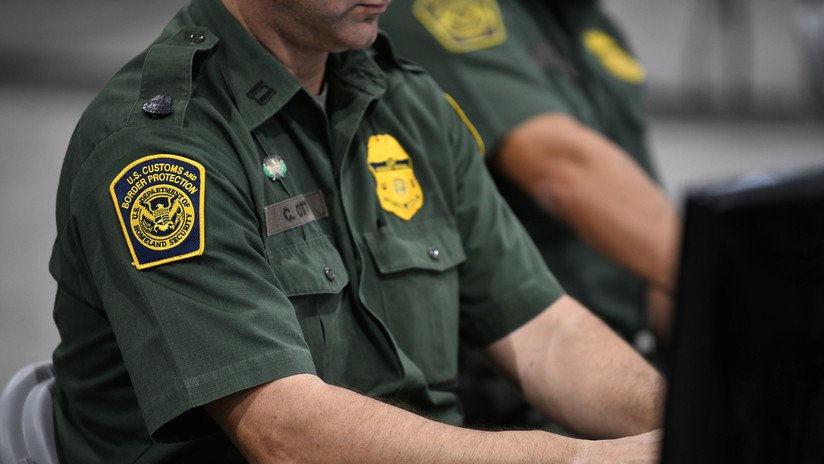 El Servicio de Aduanas y Protección Fronteriza de EE.UU. reporta un "malicioso ataque cibernético" que compromete fotos de miles de viajeros