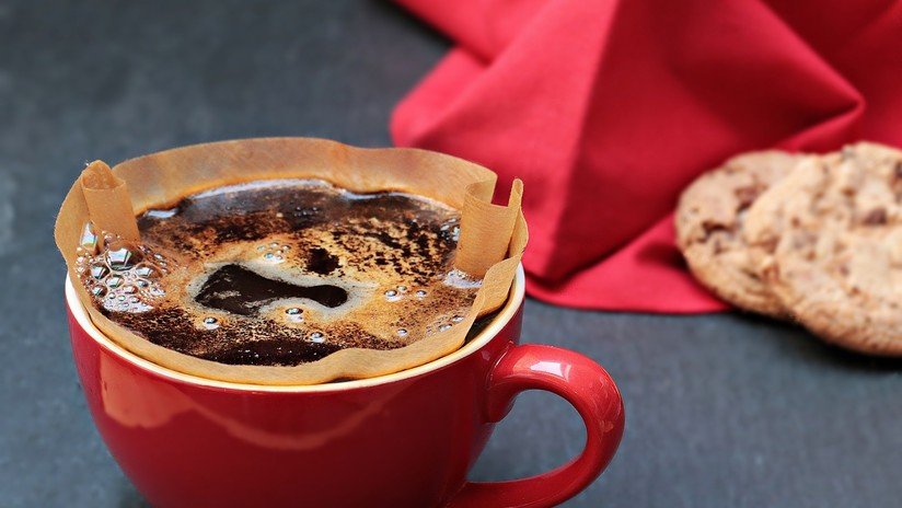 Un niño sufre una rara enfermedad y lo curan con dos tazas de café al día